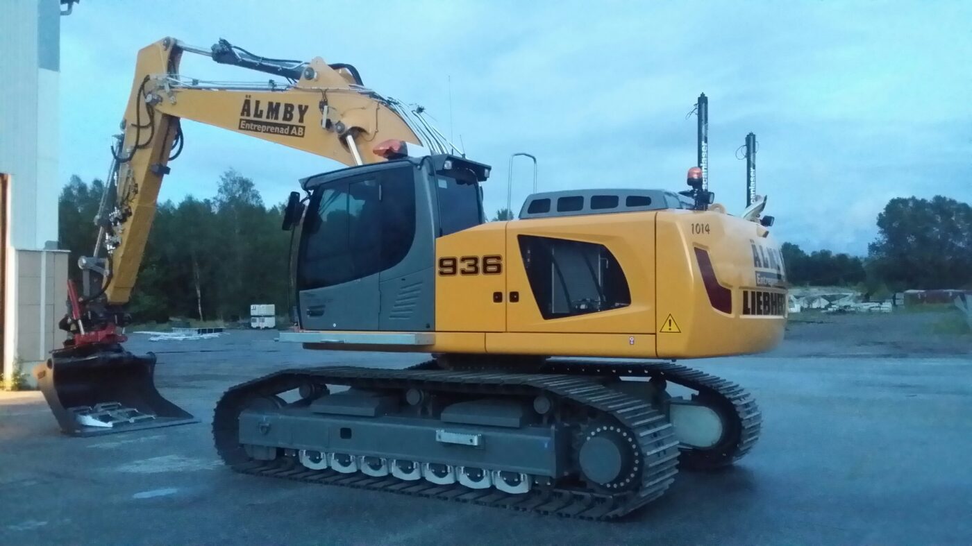 liebherr r936